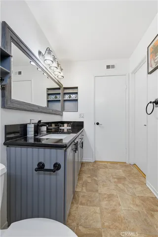 $640,000 | 2637 West Cameron Court, Unit 118, Anaheim, CA 92801