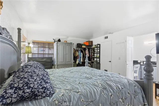 $640,000 | 2637 West Cameron Court, Unit 118, Anaheim, CA 92801