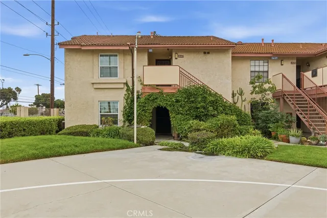 $640,000 | 2637 West Cameron Court, Unit 118, Anaheim, CA 92801