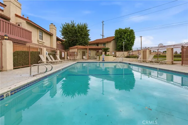$640,000 | 2637 West Cameron Court, Unit 118, Anaheim, CA 92801