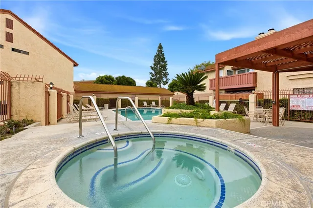$640,000 | 2637 West Cameron Court, Unit 118, Anaheim, CA 92801