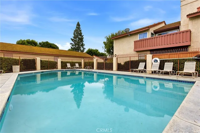 $640,000 | 2637 West Cameron Court, Unit 118, Anaheim, CA 92801