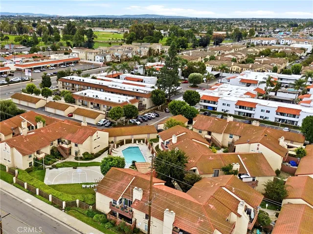 $640,000 | 2637 West Cameron Court, Unit 118, Anaheim, CA 92801