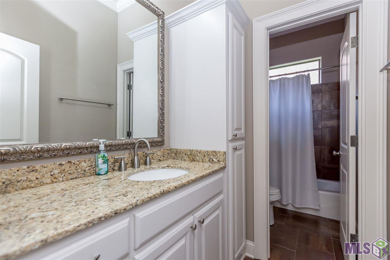 9048 Foxgate Drive Baton Rouge, LA 70809 - Photo 13 of 16 Gallery Image 13