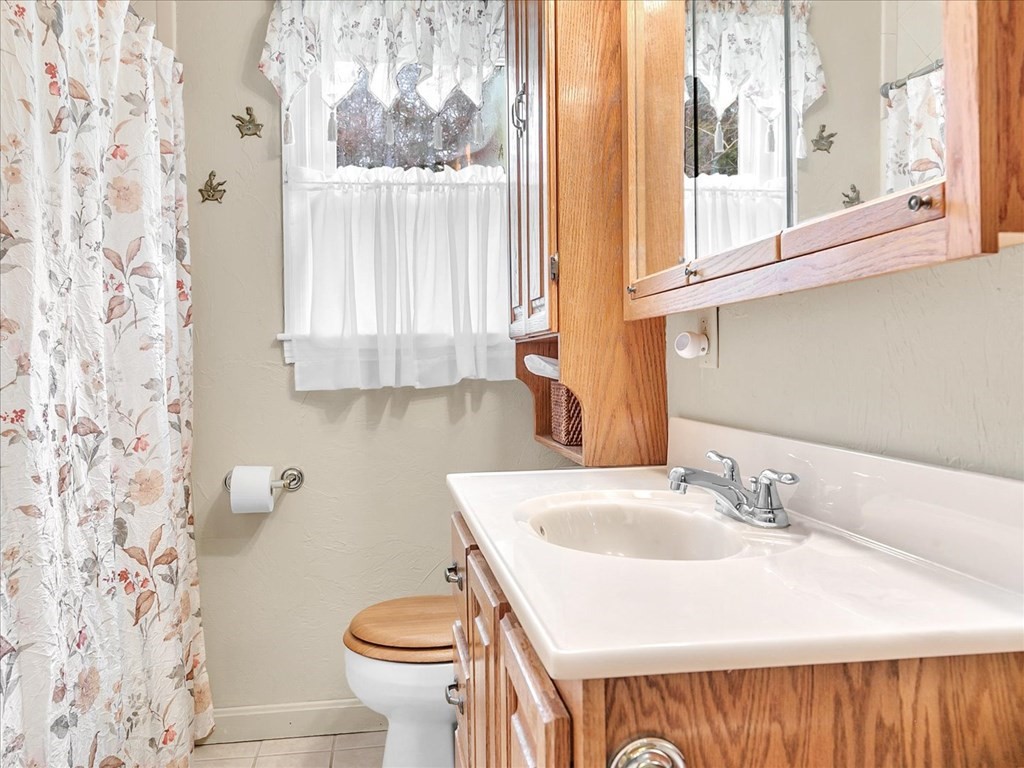 11 Barbara Road Danvers, MA 01923 - Photo 21 of 29