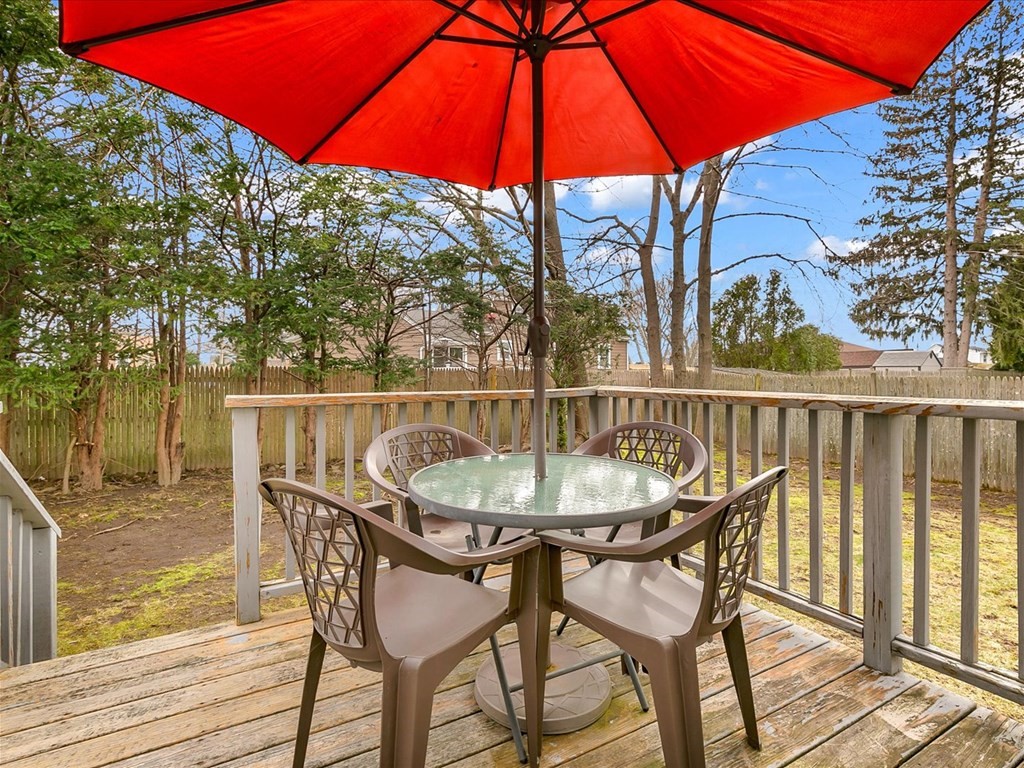 11 Barbara Road Danvers, MA 01923 - Photo 25 of 29