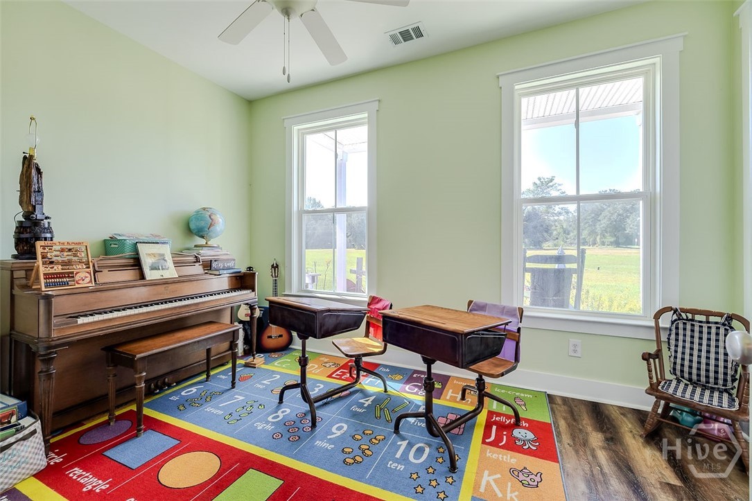 215 Lorenzo Hurst Road Springfield, GA 31329 - Photo 16 of 54