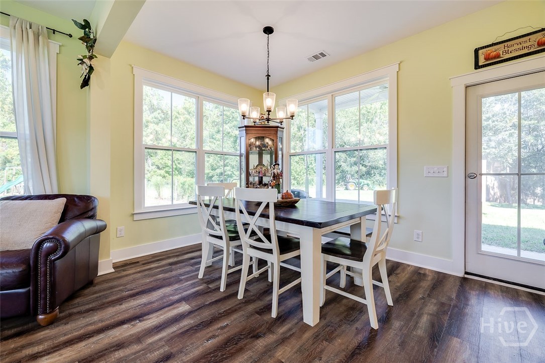 215 Lorenzo Hurst Road Springfield, GA 31329 - Photo 10 of 54