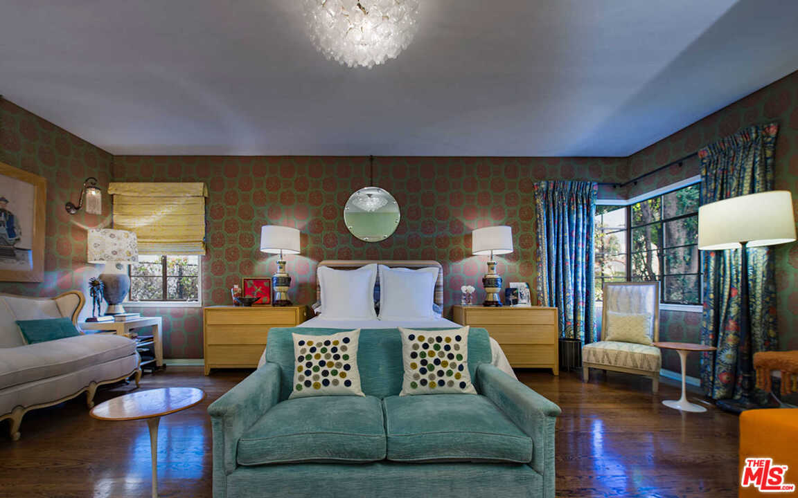 901 South Muirfield Road Los Angeles, CA 90019 - Photo 18 of 37 Gallery Image 18