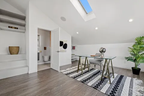$2,499,000 | 953 Lupin Way, San Carlos, CA 94070