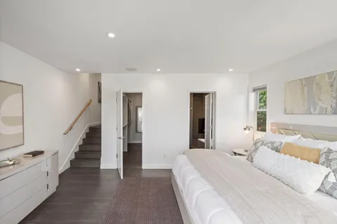 $2,499,000 | 953 Lupin Way, San Carlos, CA 94070