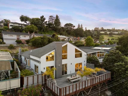 $2,499,000 | 953 Lupin Way, San Carlos, CA 94070