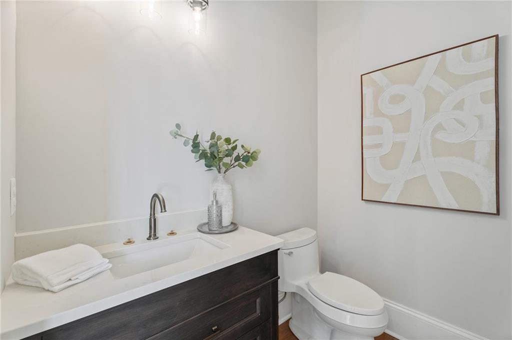 16500 Hopewell Road Alpharetta, GA 30004 - Photo 5 of 36 Gallery Image 5