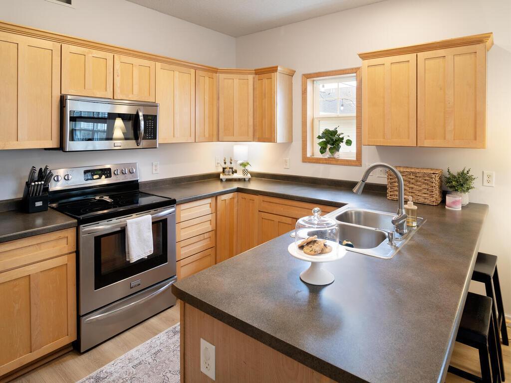114010 Hundertmark Road Chaska, MN 55318 - Photo 12 of 30