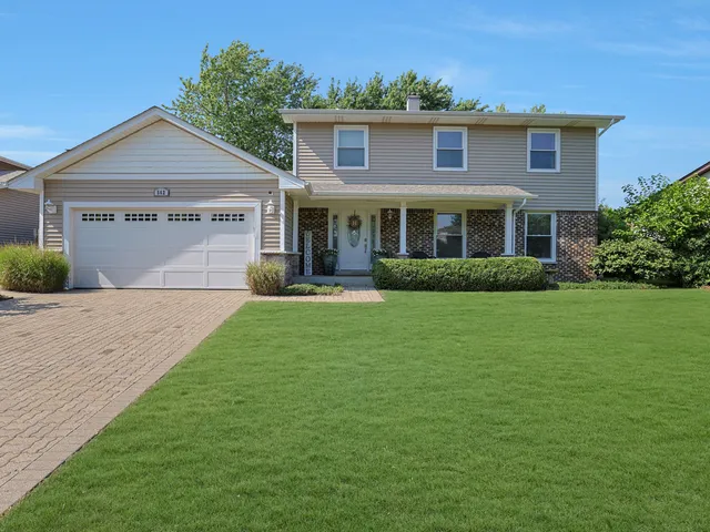 $649,900 | 562 Revere Avenue, Westmont, IL 60559