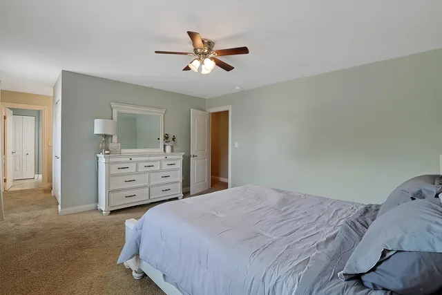 $649,900 | 562 Revere Avenue, Westmont, IL 60559