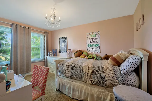 $649,900 | 562 Revere Avenue, Westmont, IL 60559