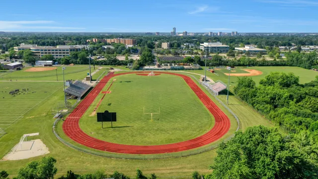 $649,900 | 562 Revere Avenue, Westmont, IL 60559