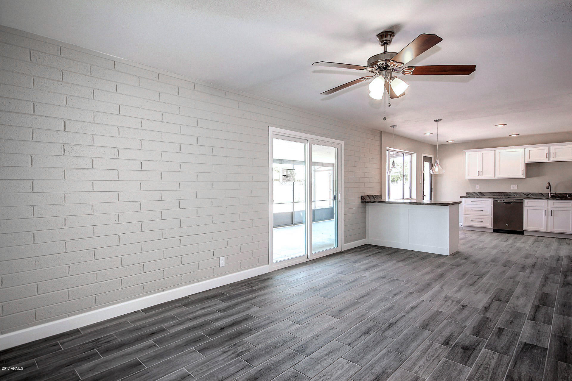 2335 West Rose Lane Phoenix, AZ 85015 - Photo 11 of 30 Rose (11)