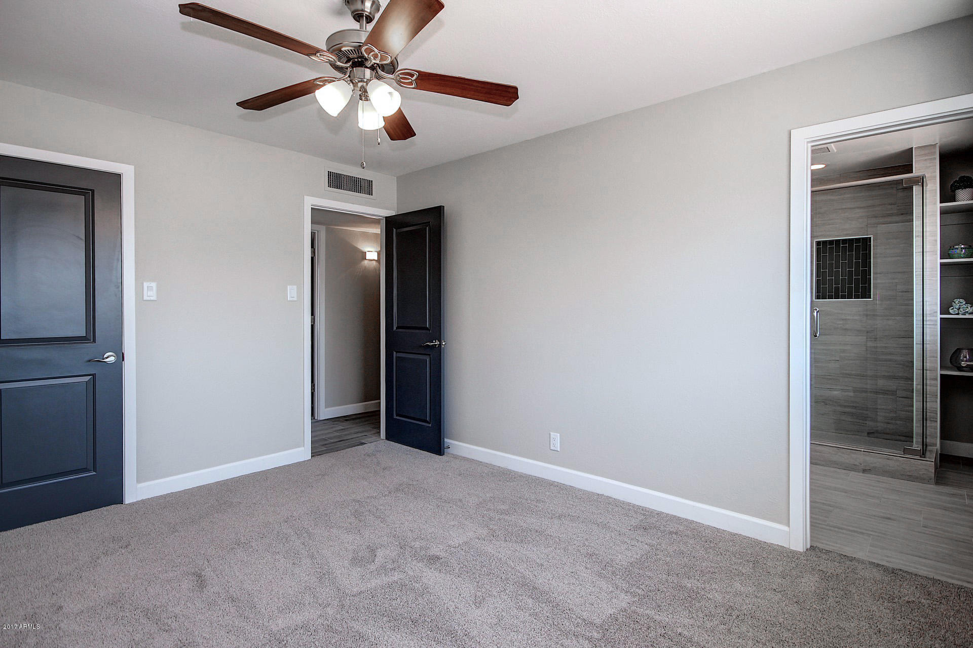 2335 West Rose Lane Phoenix, AZ 85015 - Photo 14 of 30 Rose (14)