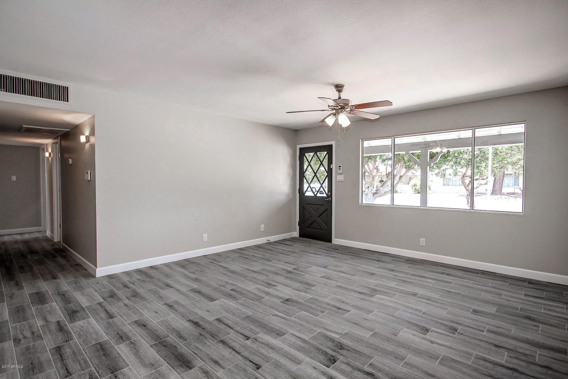 2335 West Rose Lane Phoenix, AZ 85015 - Photo 5 of 30 Rose (5)