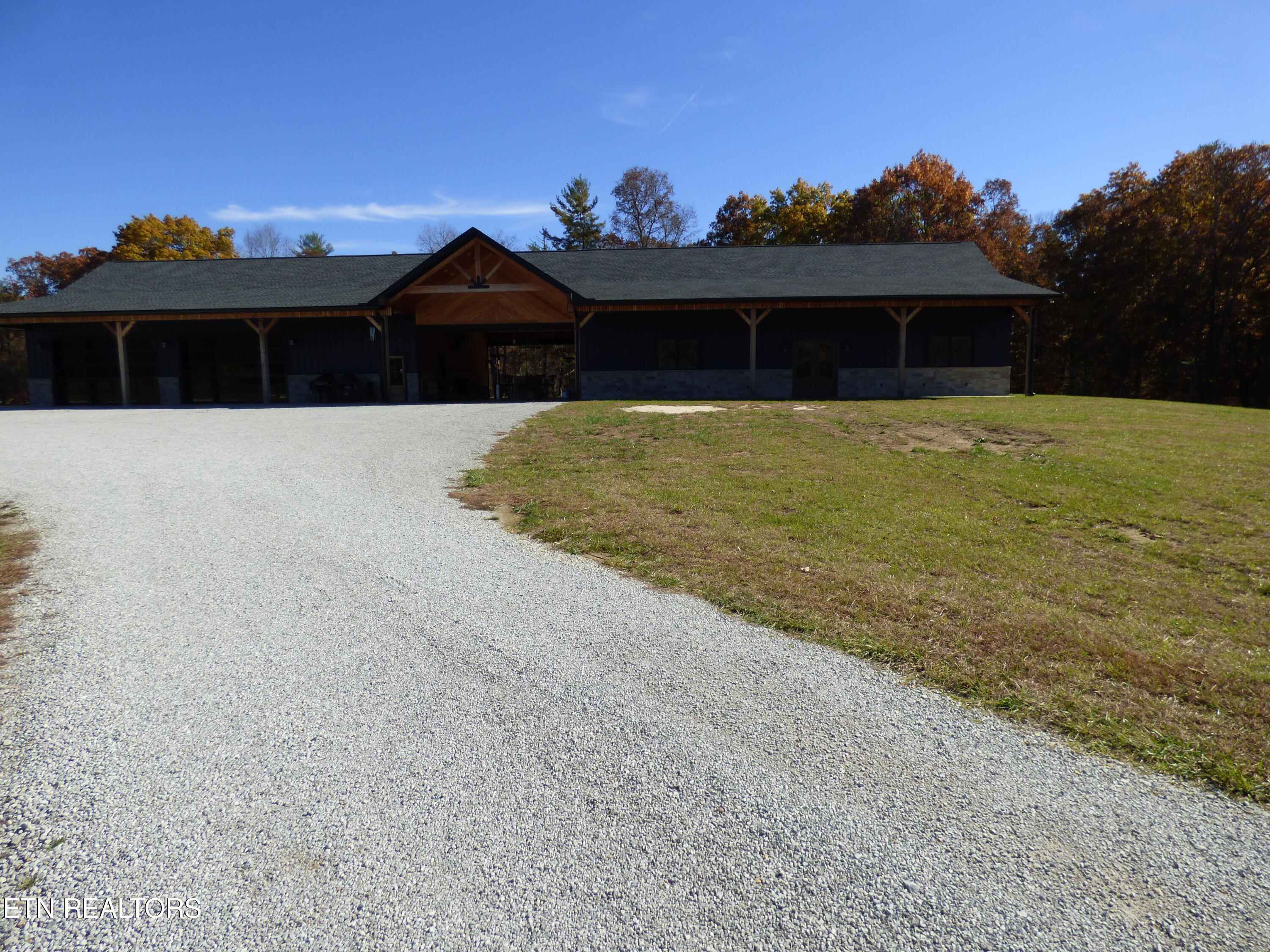 873 South Old Mail Road Crossville, TN 38572 - Photo 4 of 57 P1080506