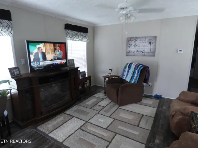 $1,490,000 | 873 South Old Mail Road, Crossville, TN 38572