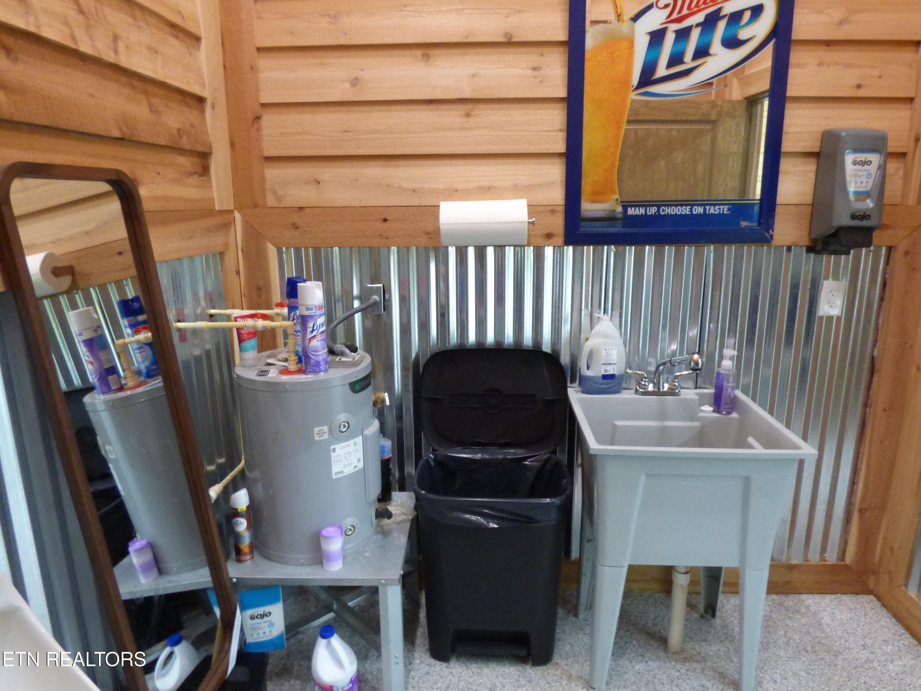 873 South Old Mail Road Crossville, TN 38572 - Photo 52 of 57 P1080488