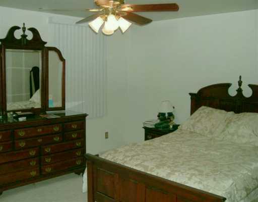 672 Meta Street Pittsburgh, PA 15211 - Photo 6 of 8 Gallery Image 6