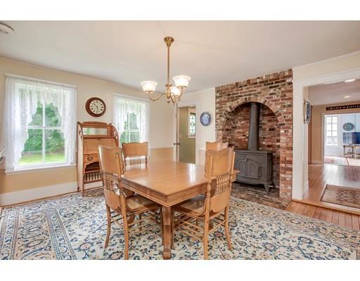 233 Worcester Road Sterling, MA 01564 - Photo 13 of 36 Gallery Image 13
