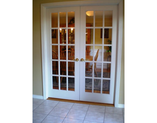 6 Pontiac Road Raynham, MA 02767 - Photo 10 of 30 Gallery Image 10