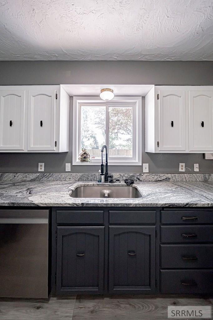 2090 Heather Lane Ammon, ID 83406 - Photo 17 of 66 Gallery Image 17