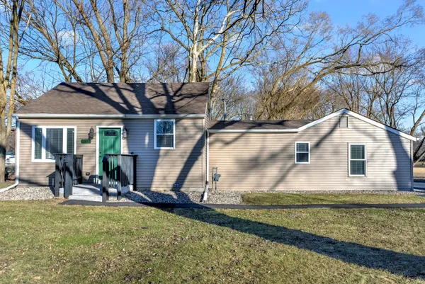 $449,900 | 1735 South Fairbanks Street, Griffith, IN 46319