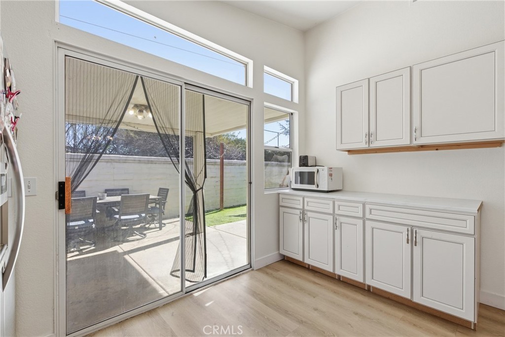 44462 Cayenne Trail Temecula, CA 92592 - Photo 9 of 28 KITCHEN #3