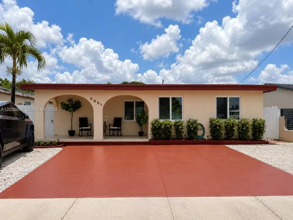 $950,000 | 5551 East 4th Avenue, Hialeah, FL 33013