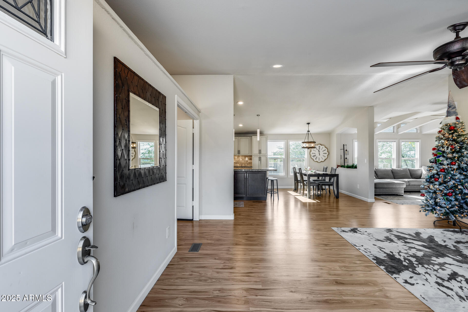1815 East La Salle Road Phoenix, AZ 85086 - Photo 13 of 66