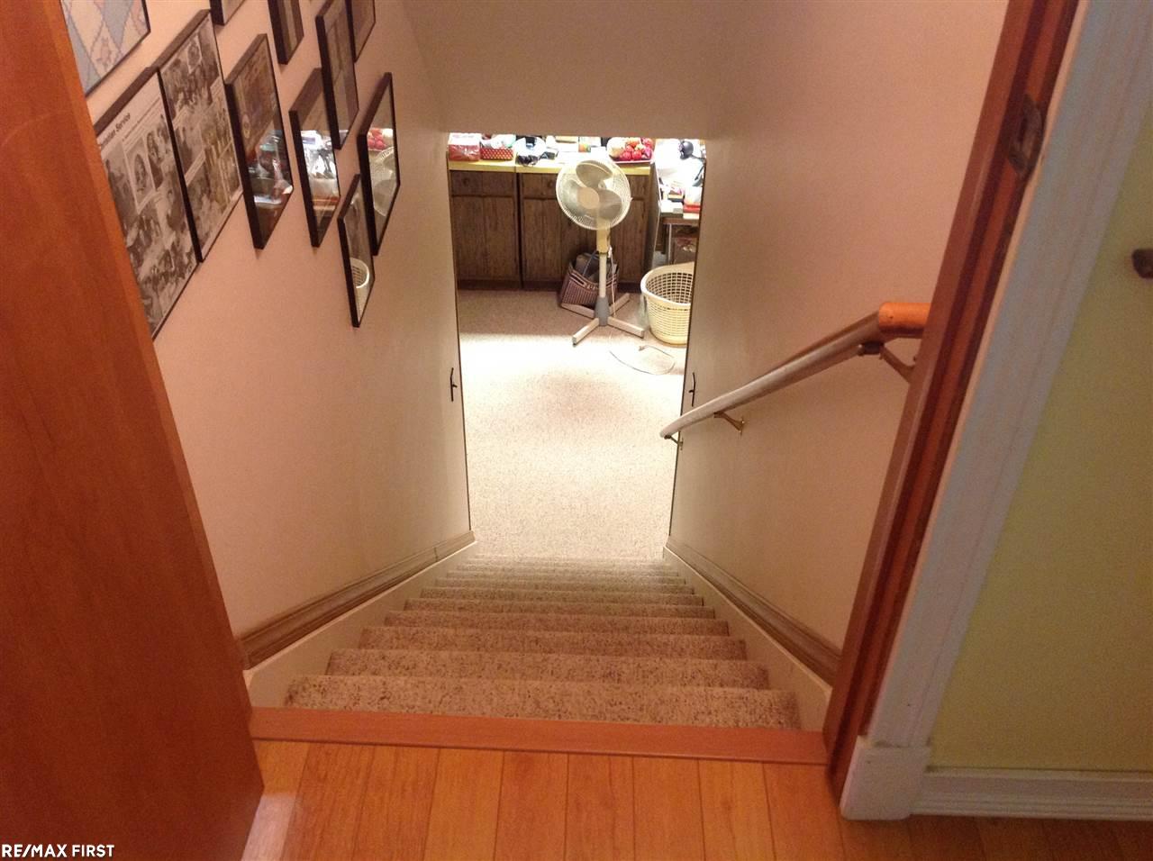 2136 Warrington Road Rochester Hills, MI 48307 - Photo 2 of 10