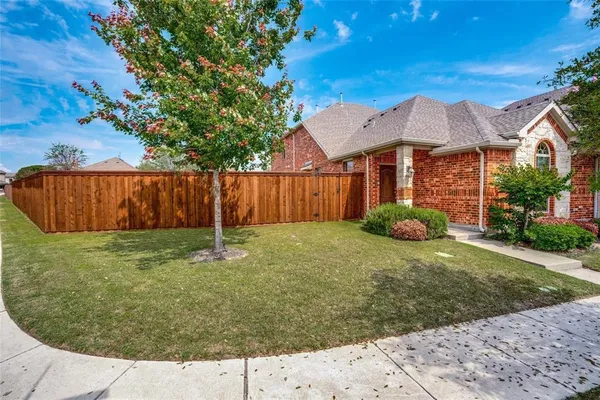 $2,195 | 4944 Stray Creek Lane, McKinney, TX 75070