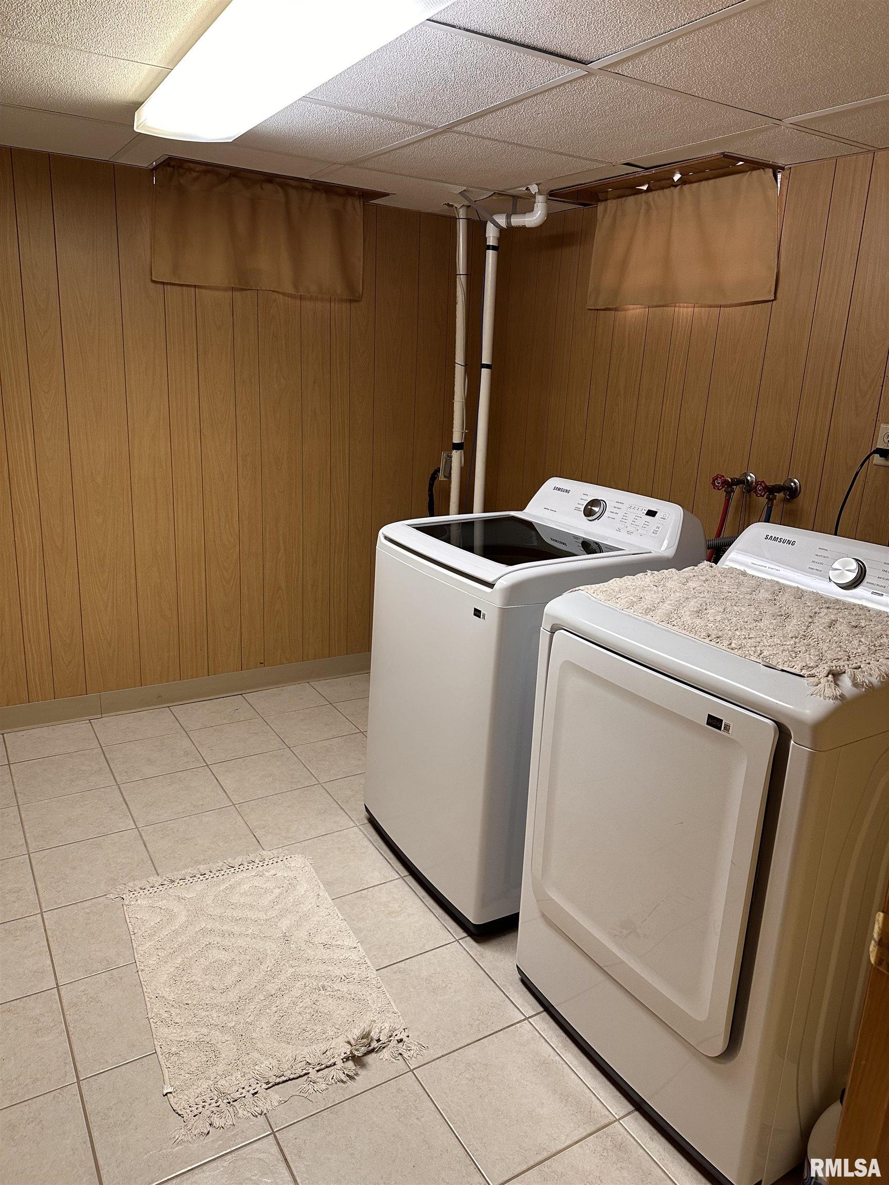 2309 East Griffiths Avenue Springfield, IL 62702 - Photo 23 of 35