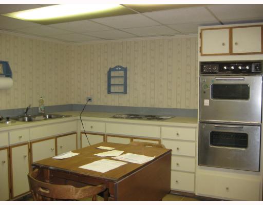 55 Harvey Road Middletown, RI 02842 - Photo 8 of 12 Kitchen.