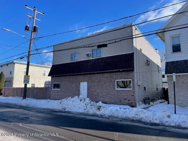 $609,900 | 906 Capouse Avenue, Scranton, PA 18509