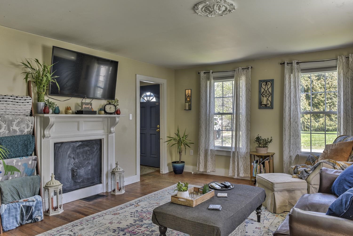788 Wheeler Rand Road Charlestown, NH 03603 - Photo 5 of 40 Gallery Image 5
