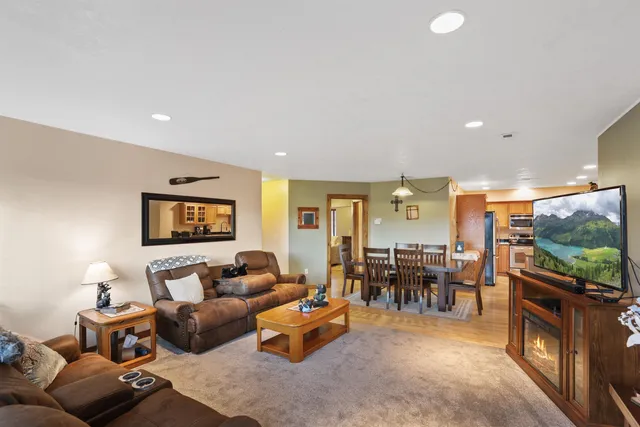 $475,000 | 31900 Phillips Lane East, Davenport, WA 99122