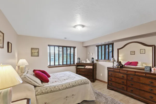 $475,000 | 31900 Phillips Lane East, Davenport, WA 99122