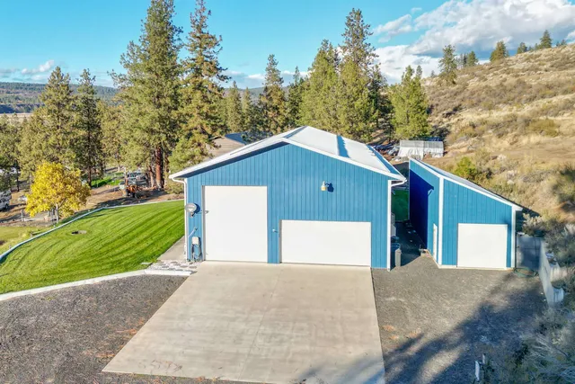 $475,000 | 31900 Phillips Lane East, Davenport, WA 99122