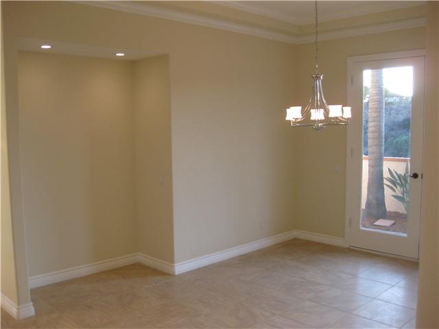 828 Grove View Road Oceanside, CA 92057 - Photo 14 of 25 Gallery Image 14