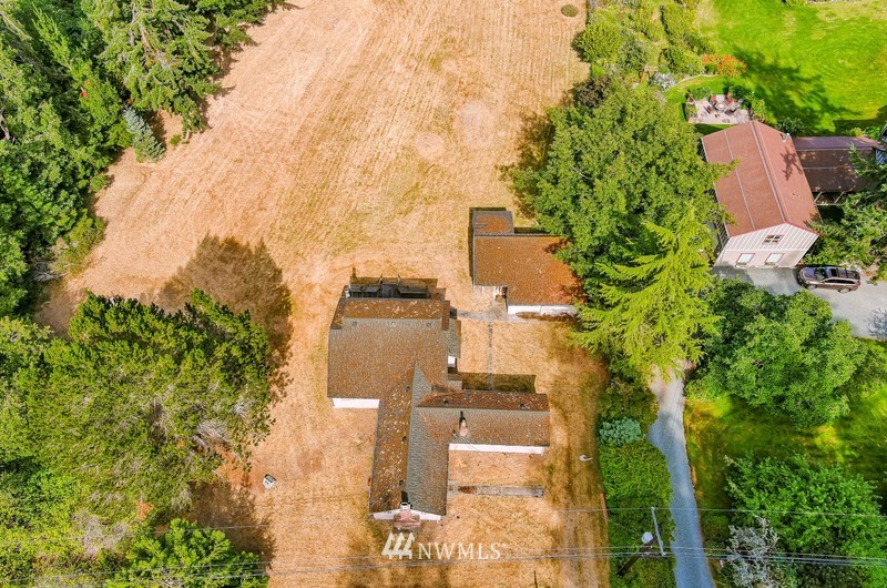 4818 Jones Road Oak Harbor, WA 98277 - Photo 5 of 38 Gallery Image 5
