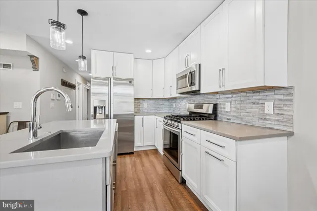 $2,600 | 769 North Uber Street, Unit 2, Philadelphia, PA 19130