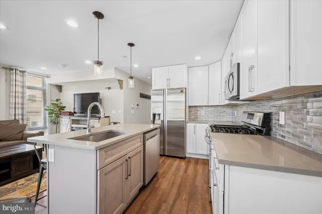 $2,600 | 769 North Uber Street, Unit 2, Philadelphia, PA 19130