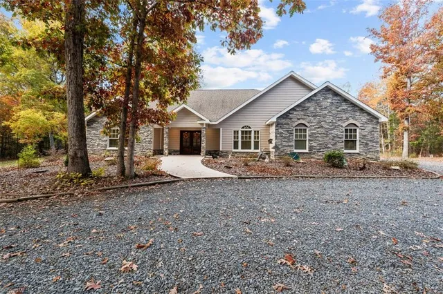 $849,900 | 2132 Sunbeam Court, Asheboro, NC 27205